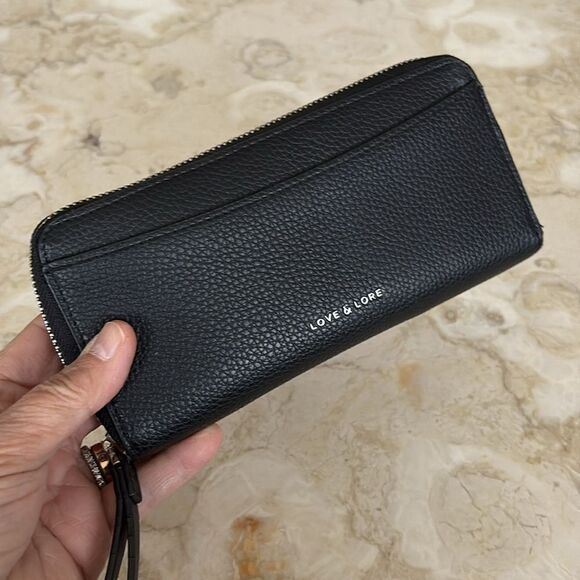 Love & Lore Eden Continental Wallet Black - Picture 3 of 13